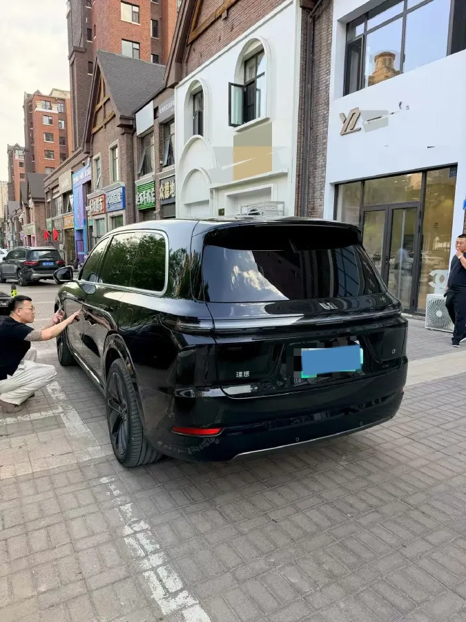 2022 Li L9 Range Extended 154HP REEV 42.6KWH,autocango,china used car exporter,china ev exporter,chinese used car exporter,chinese used ev exporter
