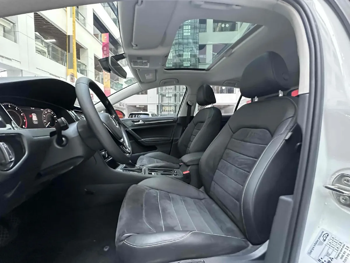 2020 Volkswagen Golf 1.4T 150HP L4 7DCT,autocango,china used car exporter,china ev exporter,chinese used car exporter,chinese used ev exporter