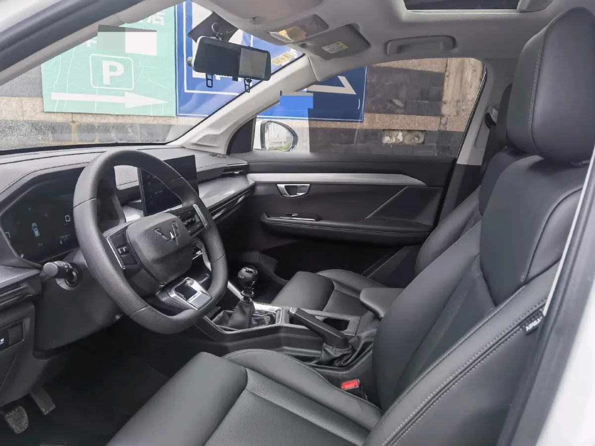 2021 WuLing XingChen 1.5T 147HP L4 6MT,autocango,china used car exporter,china ev exporter,chinese used car exporter,chinese used ev exporter