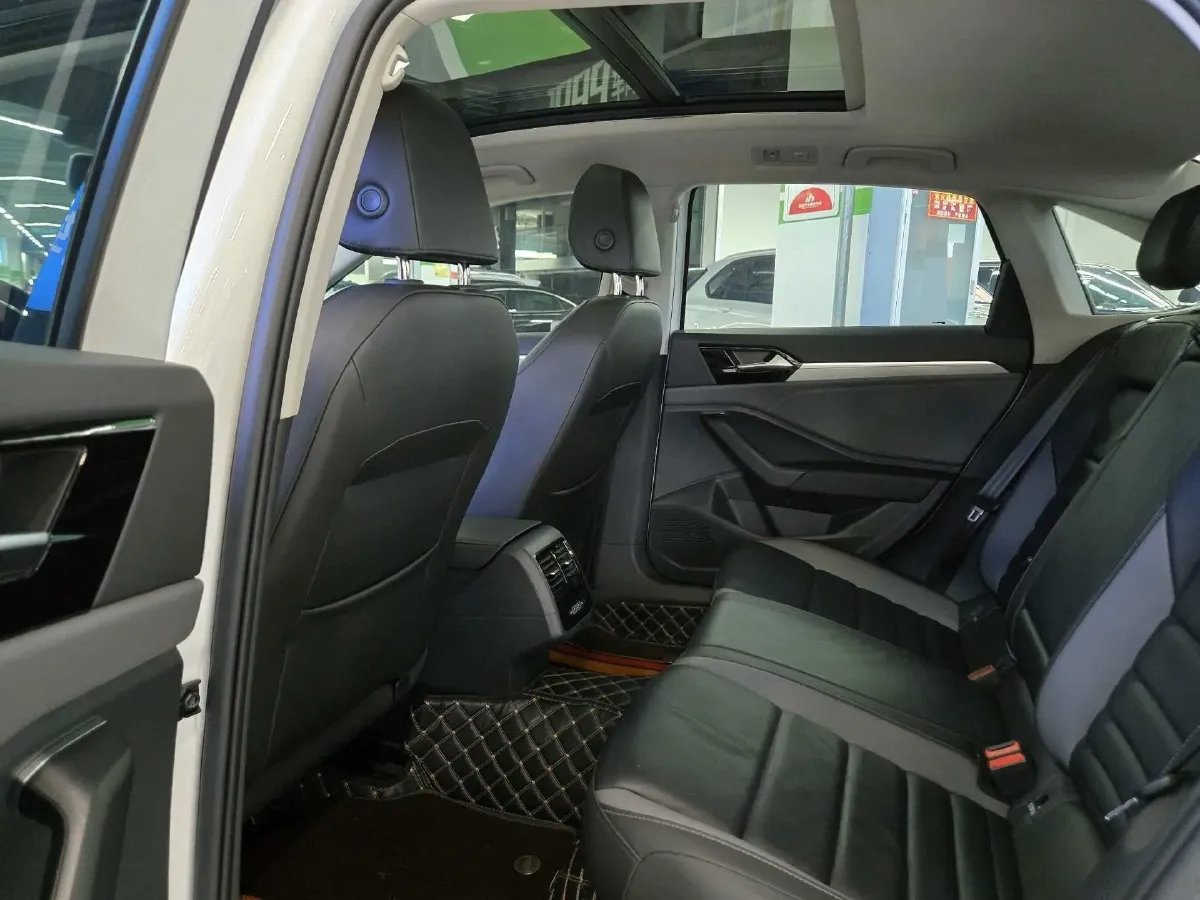 2022 Volkswagen Sagitar 1.4T 150HP L4 7DCT,autocango,china used car exporter,china ev exporter,chinese used car exporter,chinese used ev exporter