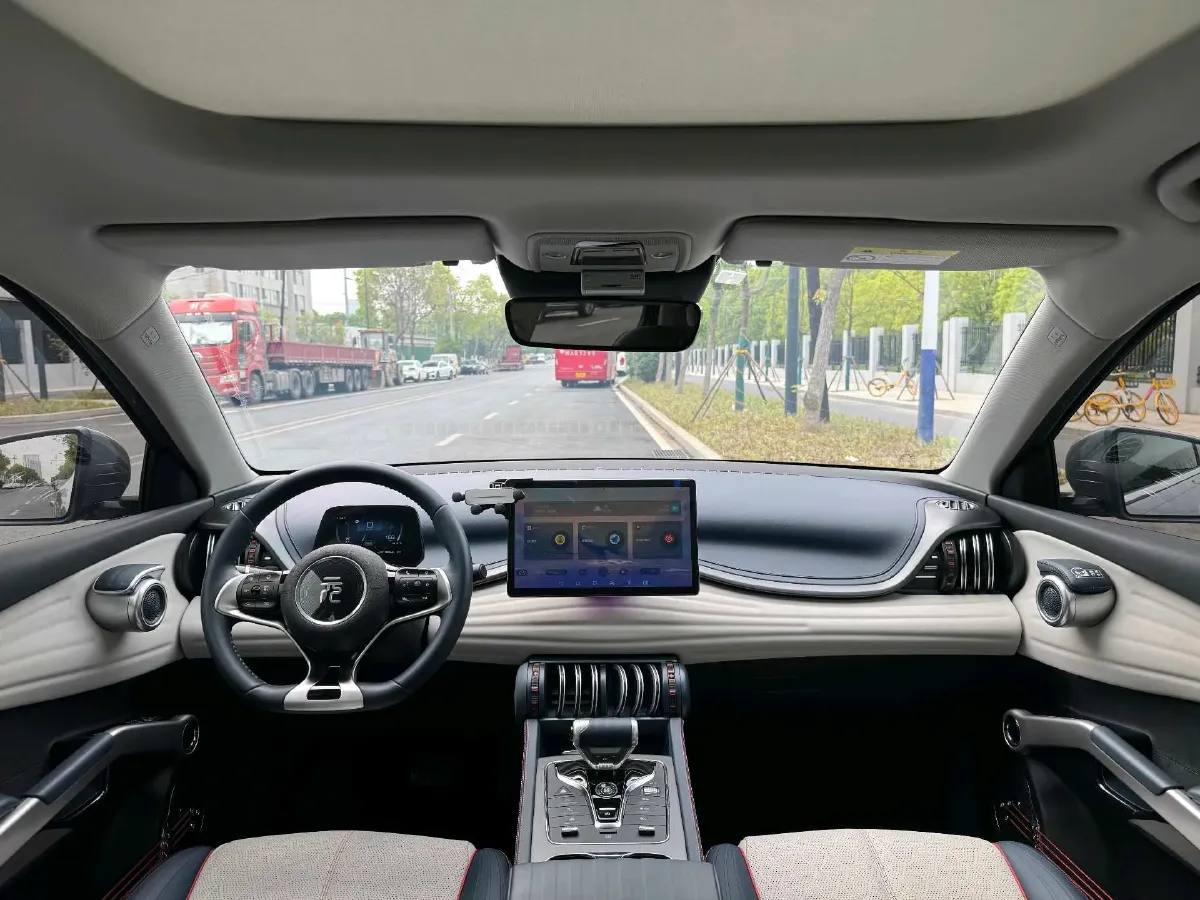2022 Foton Grand General G7 2.0T 238HP L4 8AT,autocango,china used car exporter,china ev exporter,chinese used car exporter,chinese used ev exporter