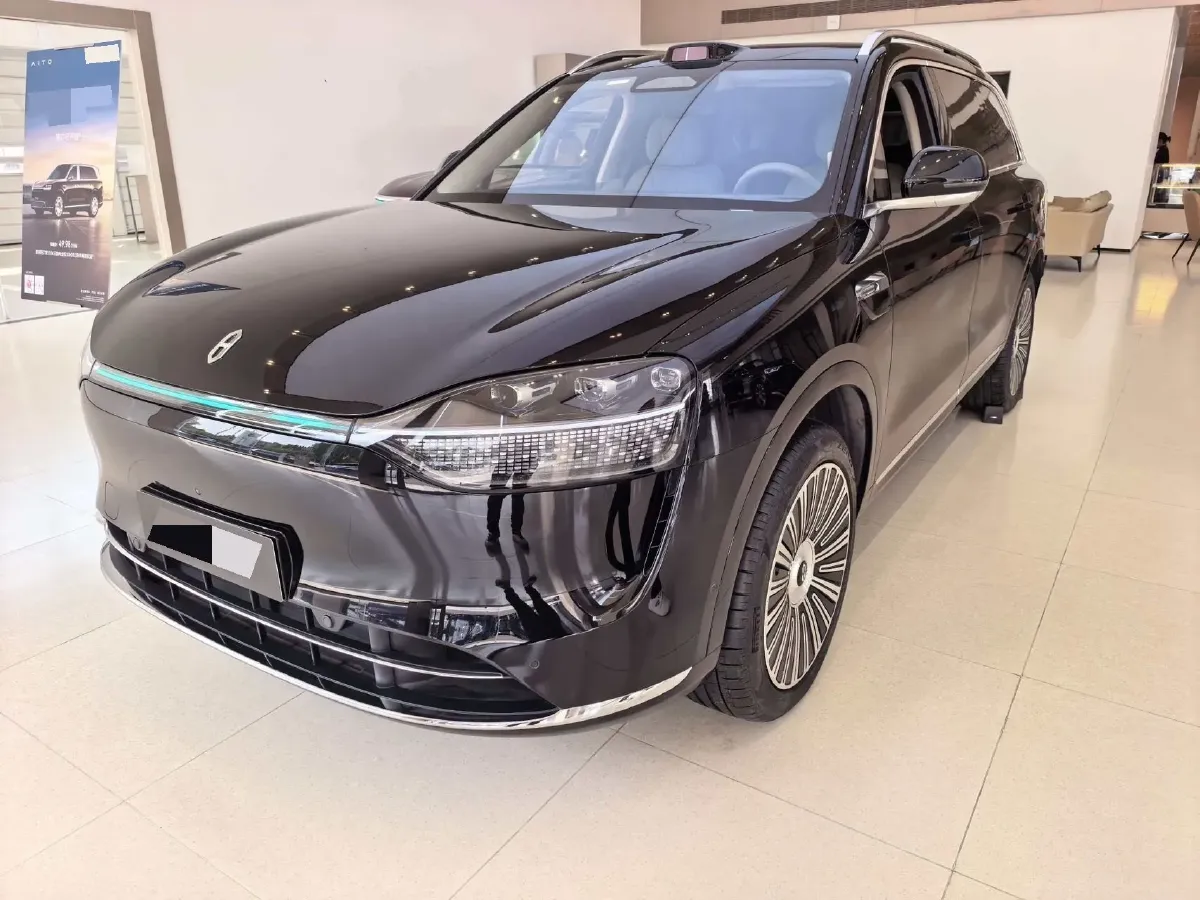 2025 AITO AITO M9 REEV 160HP REEV 52KWH,autocango,china used car exporter,china ev exporter,chinese used car exporter,chinese used ev exporter