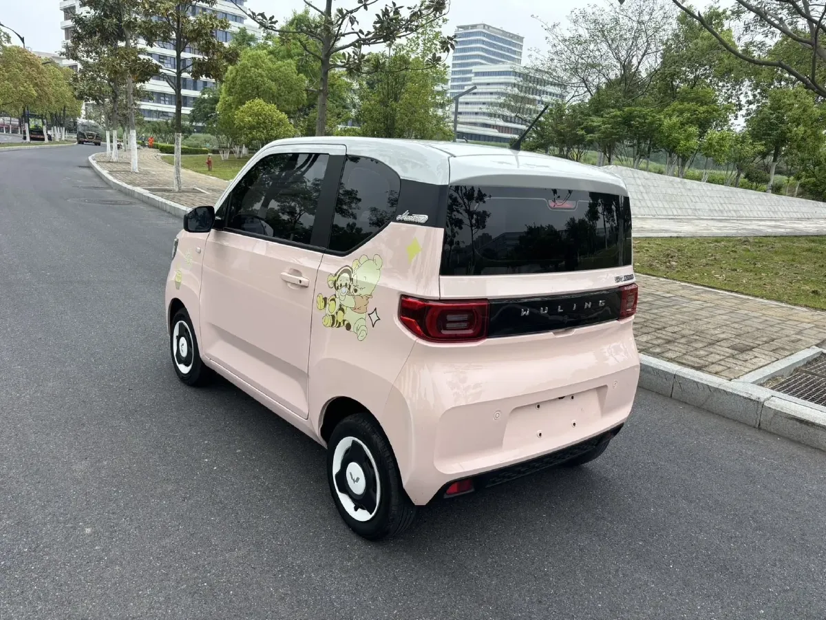 2021 WuLing HongGuang MINI EV BEV 13.9KWH,autocango,china used car exporter,china ev exporter,chinese used car exporter,chinese used ev exporter