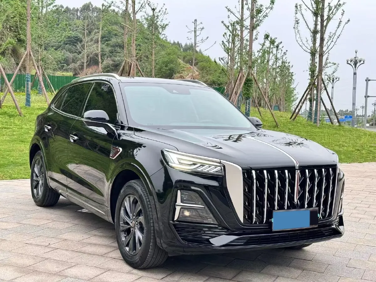 2023 HongQi HS5 2.0T 252HP L4 8AT,autocango,china used car exporter,china ev exporter,chinese used car exporter,chinese used ev exporter
