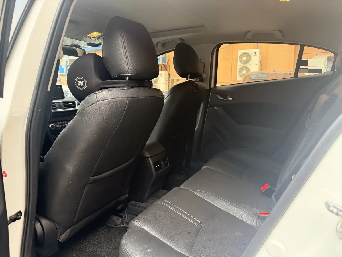 2019 Mazda 3 Axela 1.5L 117HP L4 6AT,autocango,china used car exporter,china ev exporter,chinese used car exporter,chinese used ev exporter