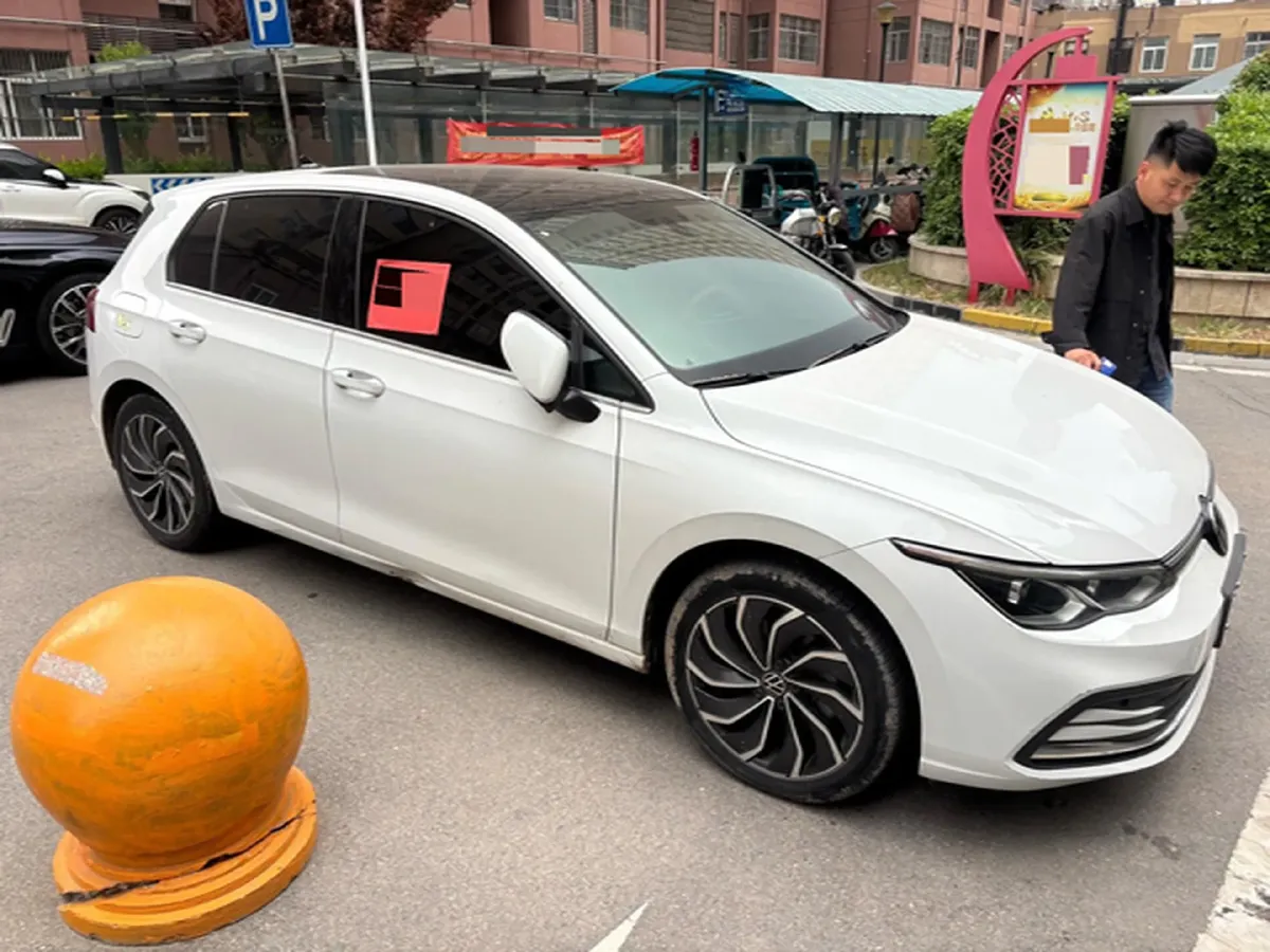 2023 Volkswagen Golf 1.4T 150HP L4 7DCT,autocango,china used car exporter,china ev exporter,chinese used car exporter,chinese used ev exporter