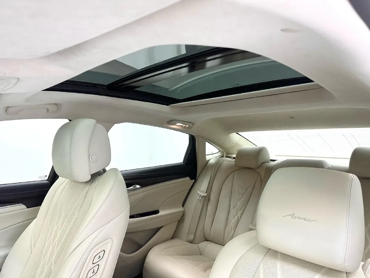 2021 Buick Larcosse 2.0T 237HP L4 9AT,autocango,china used car exporter,china ev exporter,chinese used car exporter,chinese used ev exporter