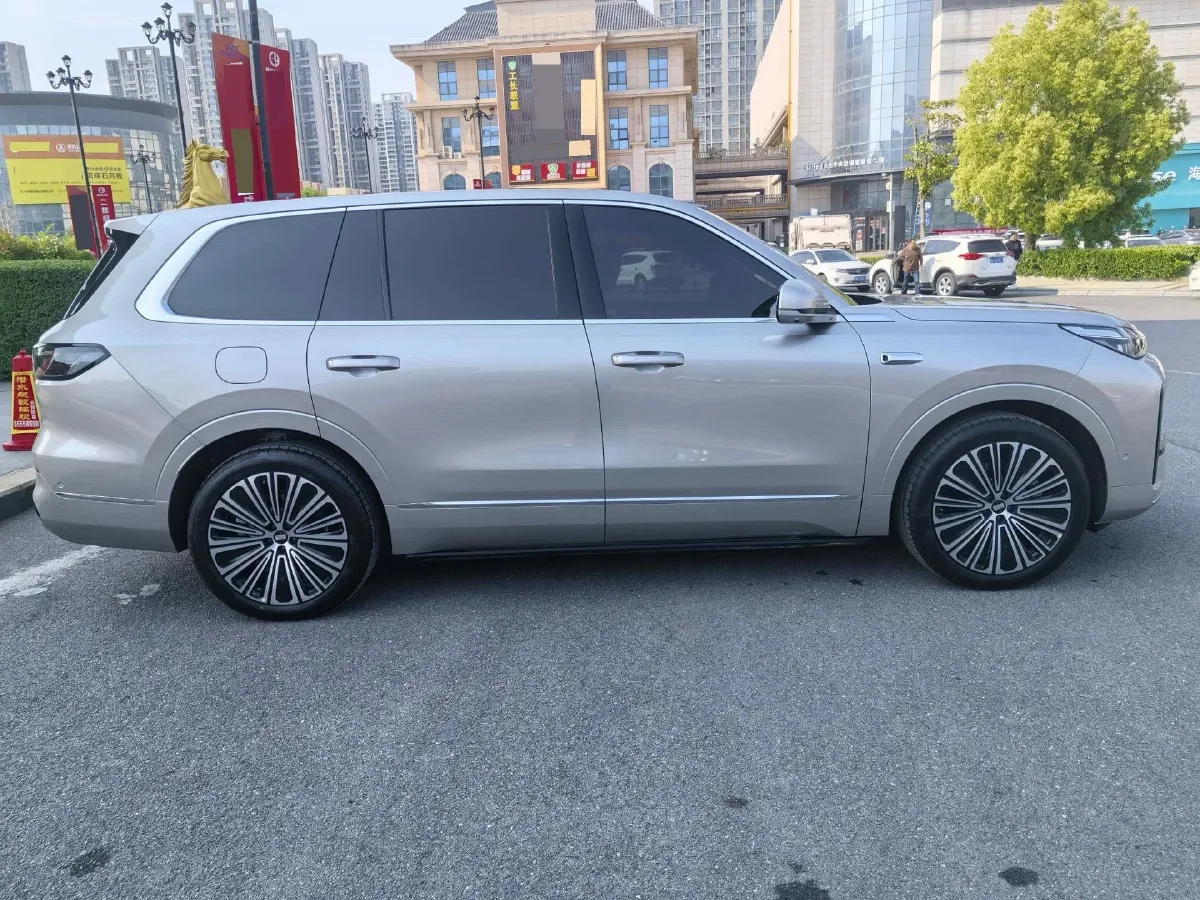 2025 Geely Galaxy M9 1.5T 163HP L4 3DHT PHEV,autocango,china used car exporter,china ev exporter,chinese used car exporter,chinese used ev exporter