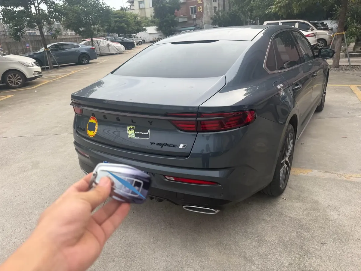 2021 Geely Preface 2.0T 190HP L4 7DCT,autocango,china used car exporter,china ev exporter,chinese used car exporter,chinese used ev exporter