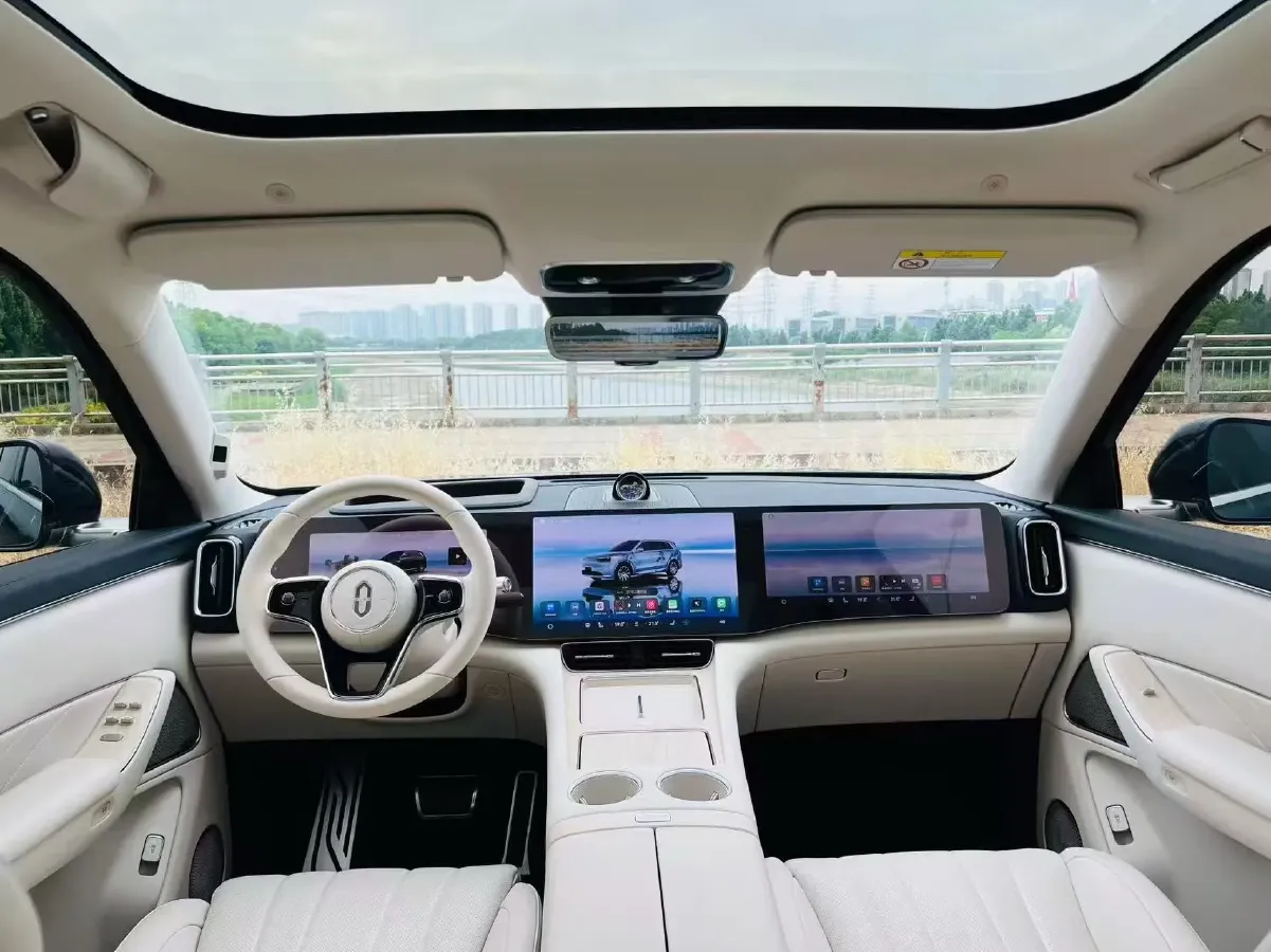 2025 AITO AITO M8 BEV,autocango,china used car exporter,china ev exporter,chinese used car exporter,chinese used ev exporter