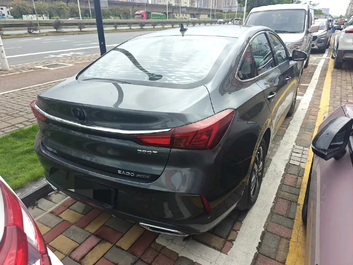2021 ChangAn Eado 1.4T 160HP L4 7DCT,autocango,china used car exporter,china ev exporter,chinese used car exporter,chinese used ev exporter
