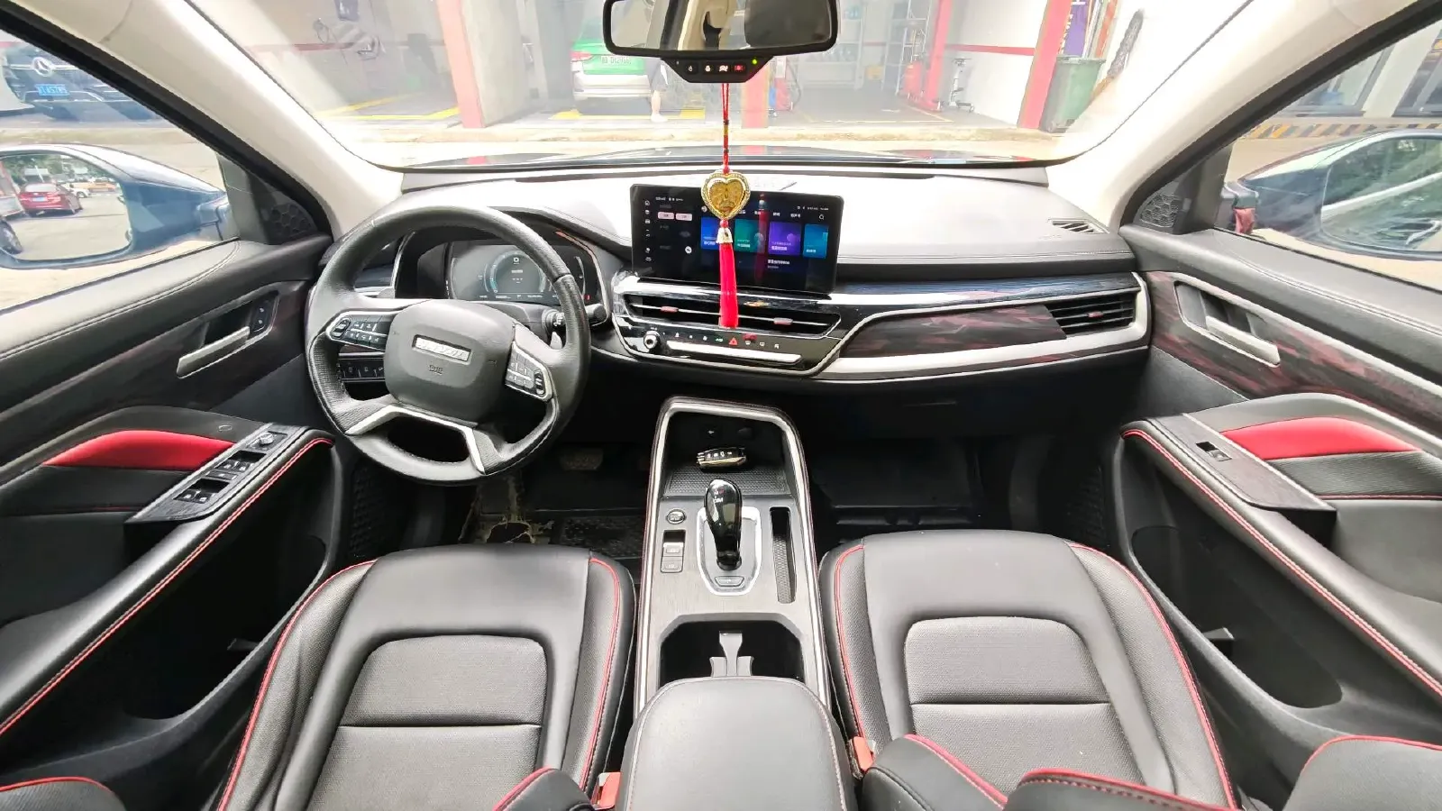 2021 Haval H6 1.5T 150HP L4 7DCT,autocango,china used car exporter,china ev exporter,chinese used car exporter,chinese used ev exporter