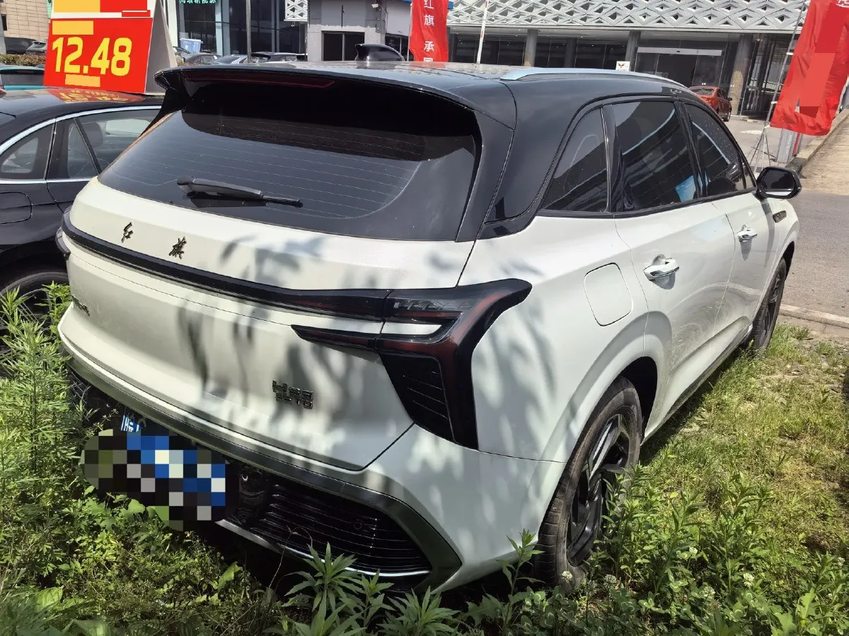2023 HongQi HS3 1.5T 169HP L4 7DCT,autocango,china used car exporter,china ev exporter,chinese used car exporter,chinese used ev exporter