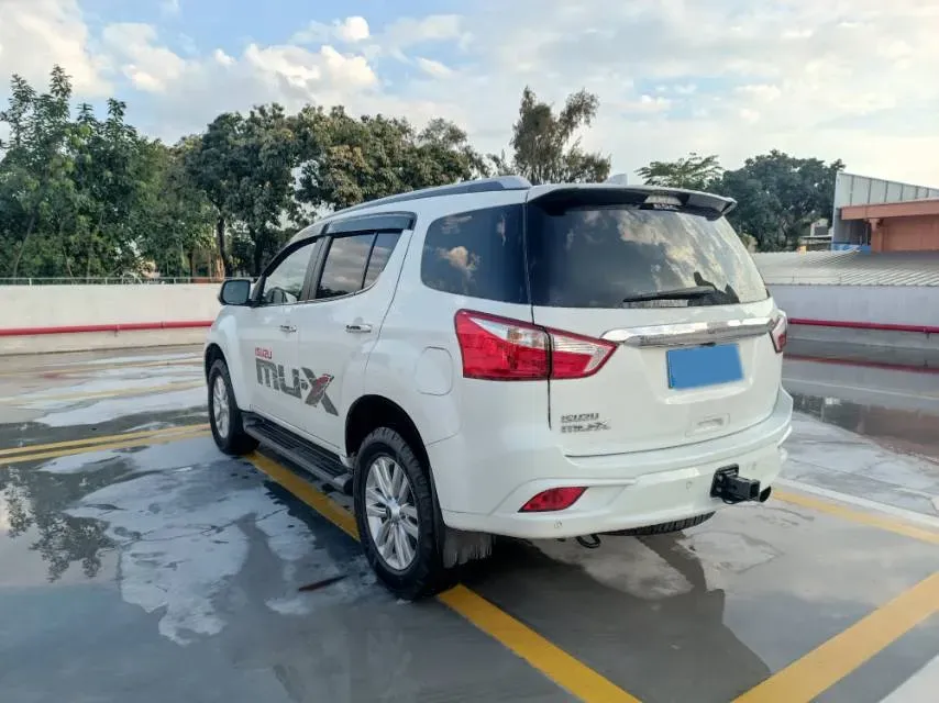2020 Isuzu Mu-X 1.9T 166HP L4 6AT,autocango,china used car exporter,china ev exporter,chinese used car exporter,chinese used ev exporter