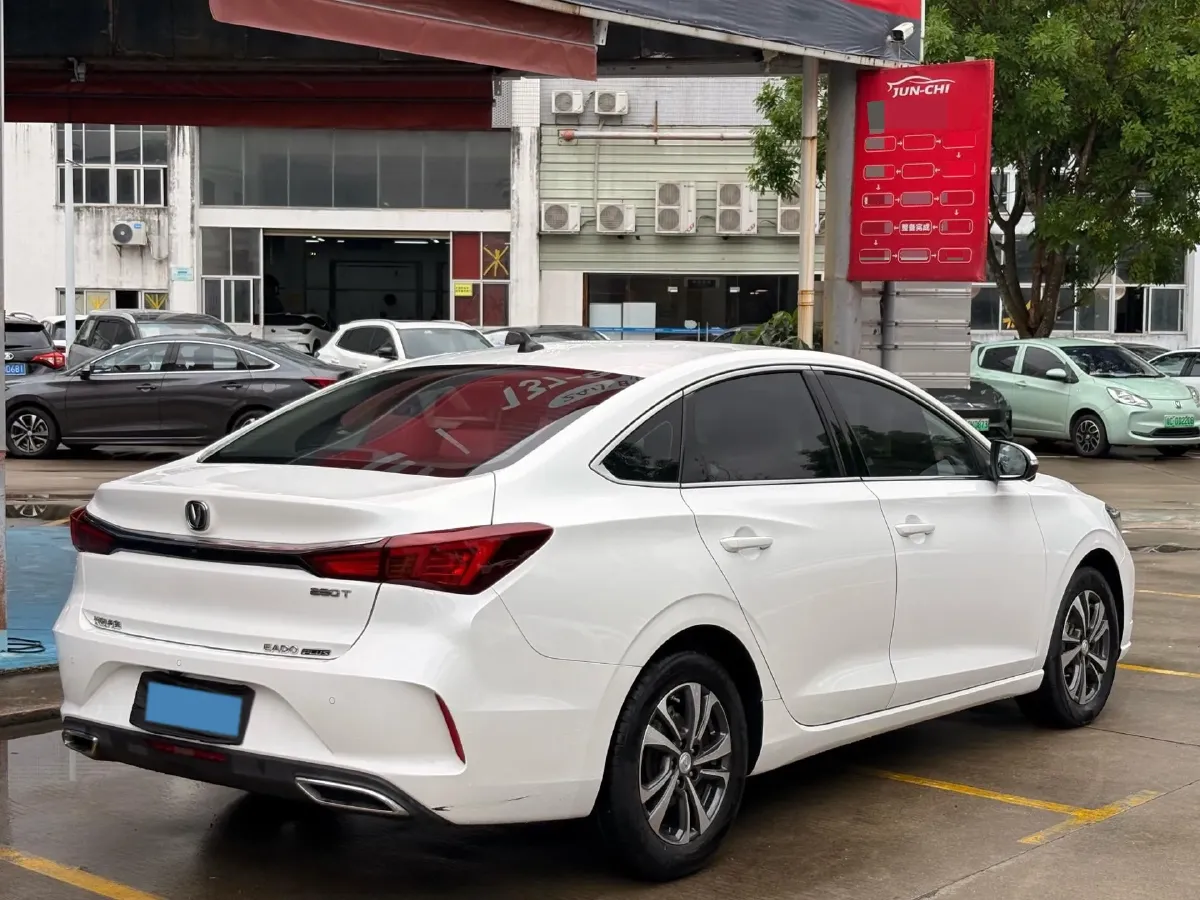 2020 ChangAn Eado 1.4T 158HP L4 7DCT,autocango,china used car exporter,china ev exporter,chinese used car exporter,chinese used ev exporter