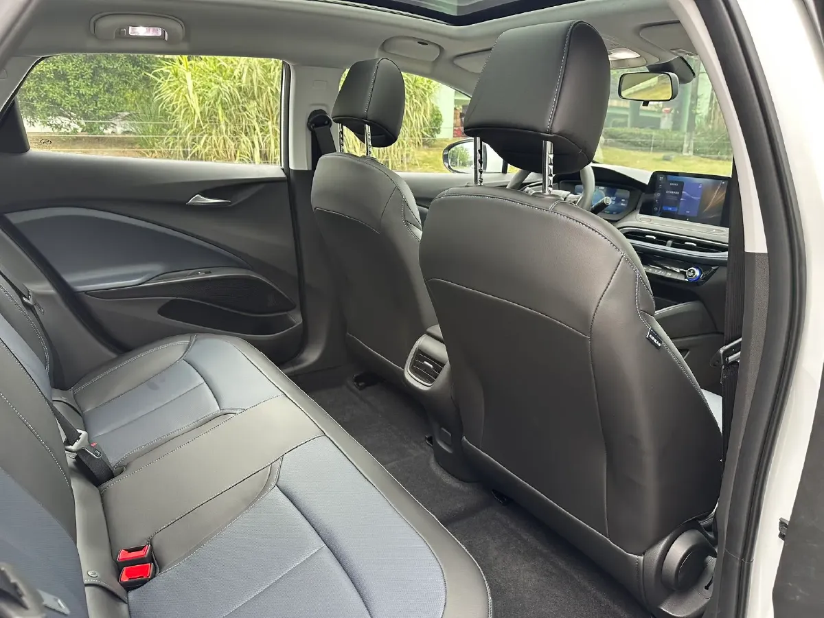 2024 Buick Velite 6 BEV 50.3KWH,autocango,china used car exporter,china ev exporter,chinese used car exporter,chinese used ev exporter