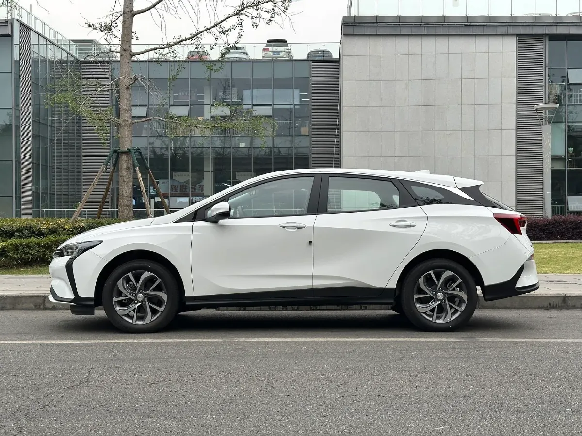 2024 Buick Velite 6 BEV 50.3KWH,autocango,china used car exporter,china ev exporter,chinese used car exporter,chinese used ev exporter