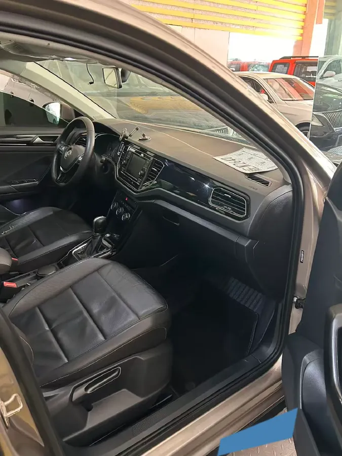 2018 Borgward BX7 2.0T 224HP L4 6AT,autocango,china used car exporter,china ev exporter,chinese used car exporter,chinese used ev exporter