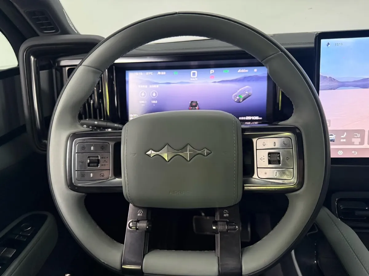 2023 FangChengBao Bao 5 1.5T 194HP L4 E-CVT PHEV 31.8KWH,autocango,china used car exporter,china ev exporter,chinese used car exporter,chinese used ev exporter