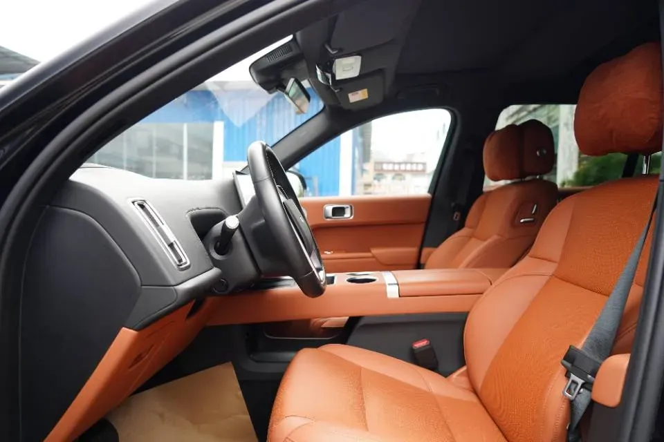 2024 Li L8 Range Extended 154HP REEV 42.8KWH,autocango,china used car exporter,china ev exporter,chinese used car exporter,chinese used ev exporter