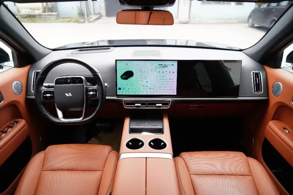 2024 Li L8 Range Extended 154HP REEV 42.8KWH,autocango,china used car exporter,china ev exporter,chinese used car exporter,chinese used ev exporter