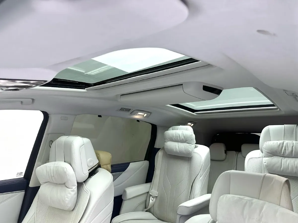 2024 Buick GL8 1.5T 180HP L4 2DHT PHEV 24.4KWH,autocango,china used car exporter,china ev exporter,chinese used car exporter,chinese used ev exporter