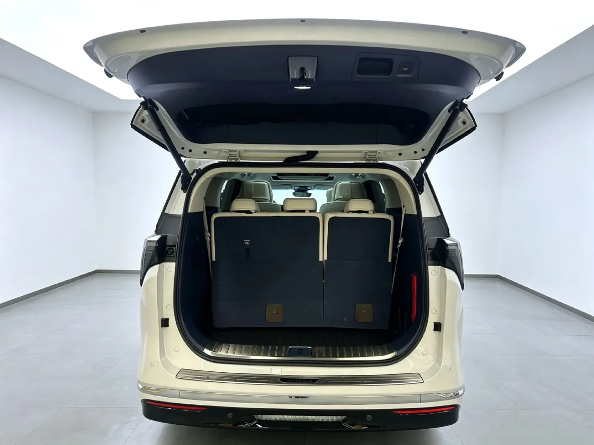 2024 Buick GL8 1.5T 180HP L4 2DHT PHEV 24.4KWH,autocango,china used car exporter,china ev exporter,chinese used car exporter,chinese used ev exporter