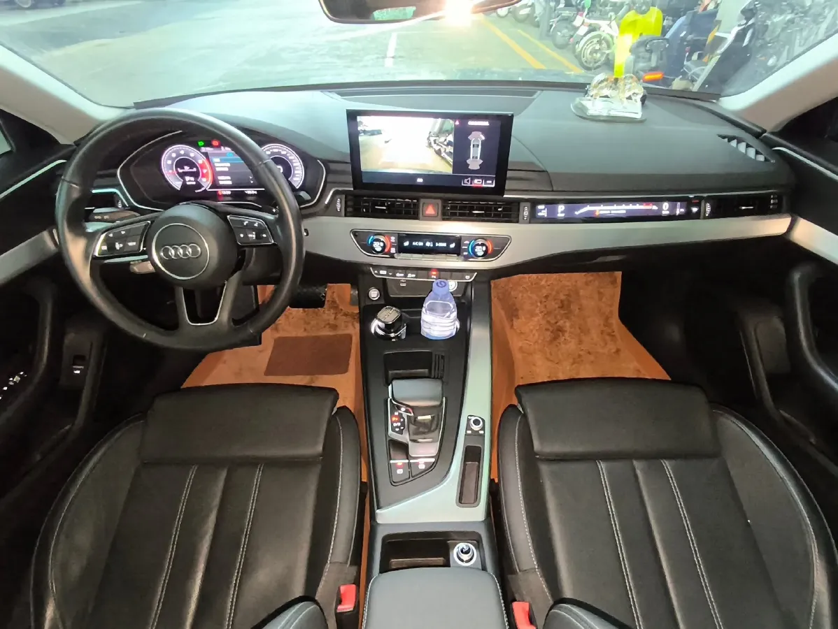 2020 Audi A4L 2.0T 190HP L4 7DCT,autocango,china used car exporter,china ev exporter,chinese used car exporter,chinese used ev exporter