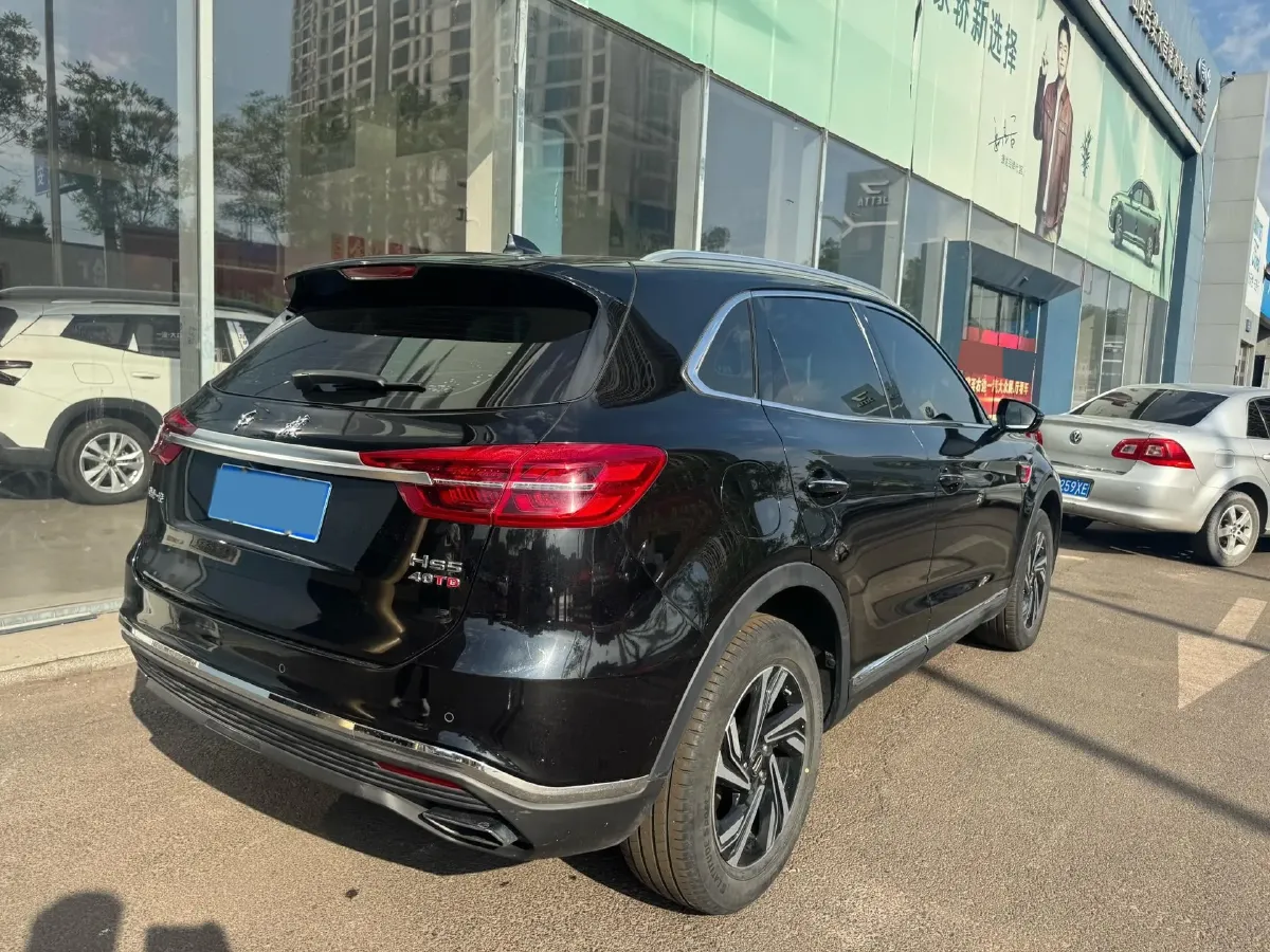 2022 HongQi HS5 2.0T 224HP L4 6AT,autocango,china used car exporter,china ev exporter,chinese used car exporter,chinese used ev exporter