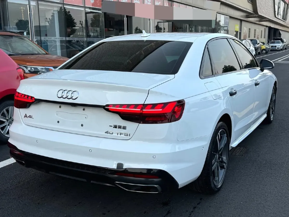 2020 Audi A4L 2.0T 150HP L4 7DCT,autocango,china used car exporter,china ev exporter,chinese used car exporter,chinese used ev exporter