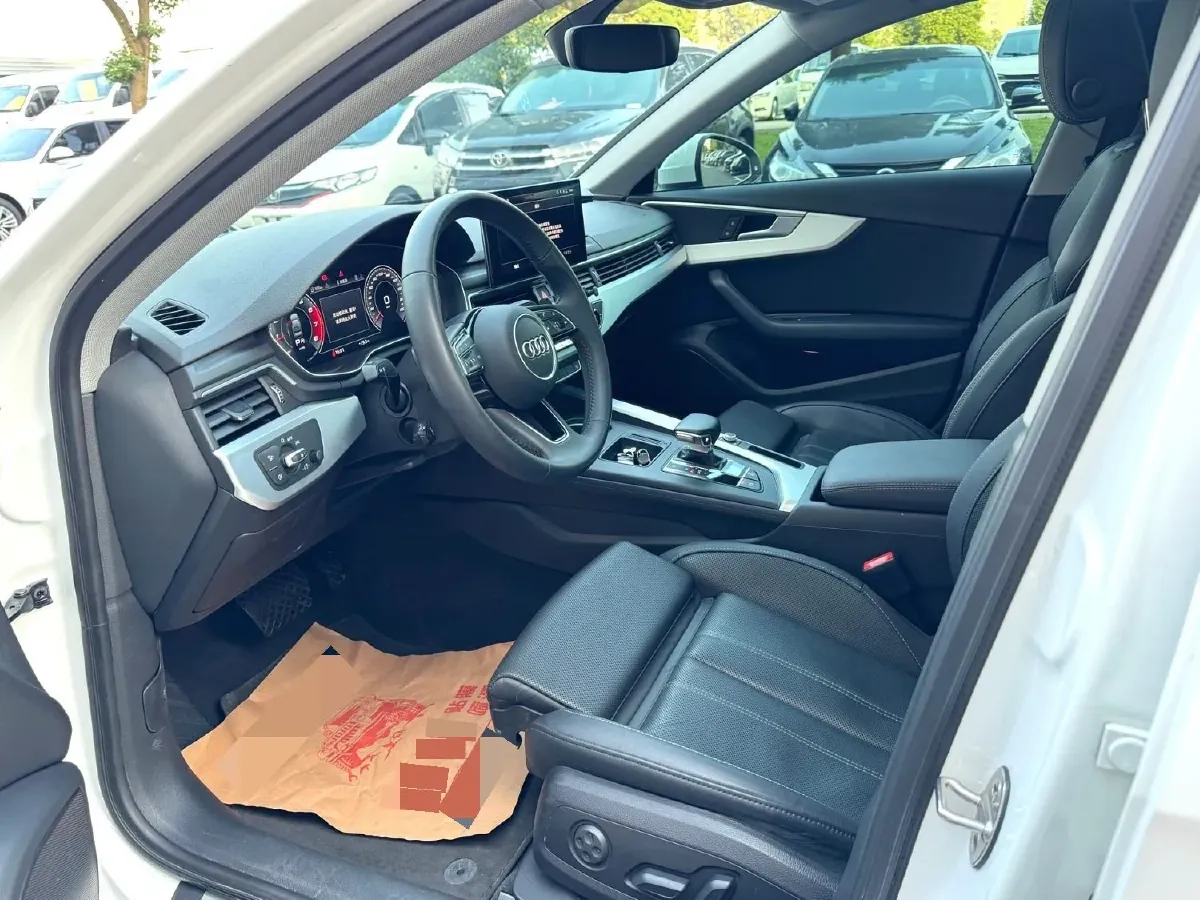2020 Audi A4L 2.0T 150HP L4 7DCT,autocango,china used car exporter,china ev exporter,chinese used car exporter,chinese used ev exporter