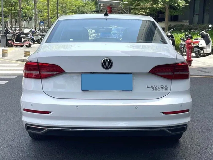 2021 Volkswagen Lavida 1.4T 150HP L4 7DCT,autocango,china used car exporter,china ev exporter,chinese used car exporter,chinese used ev exporter