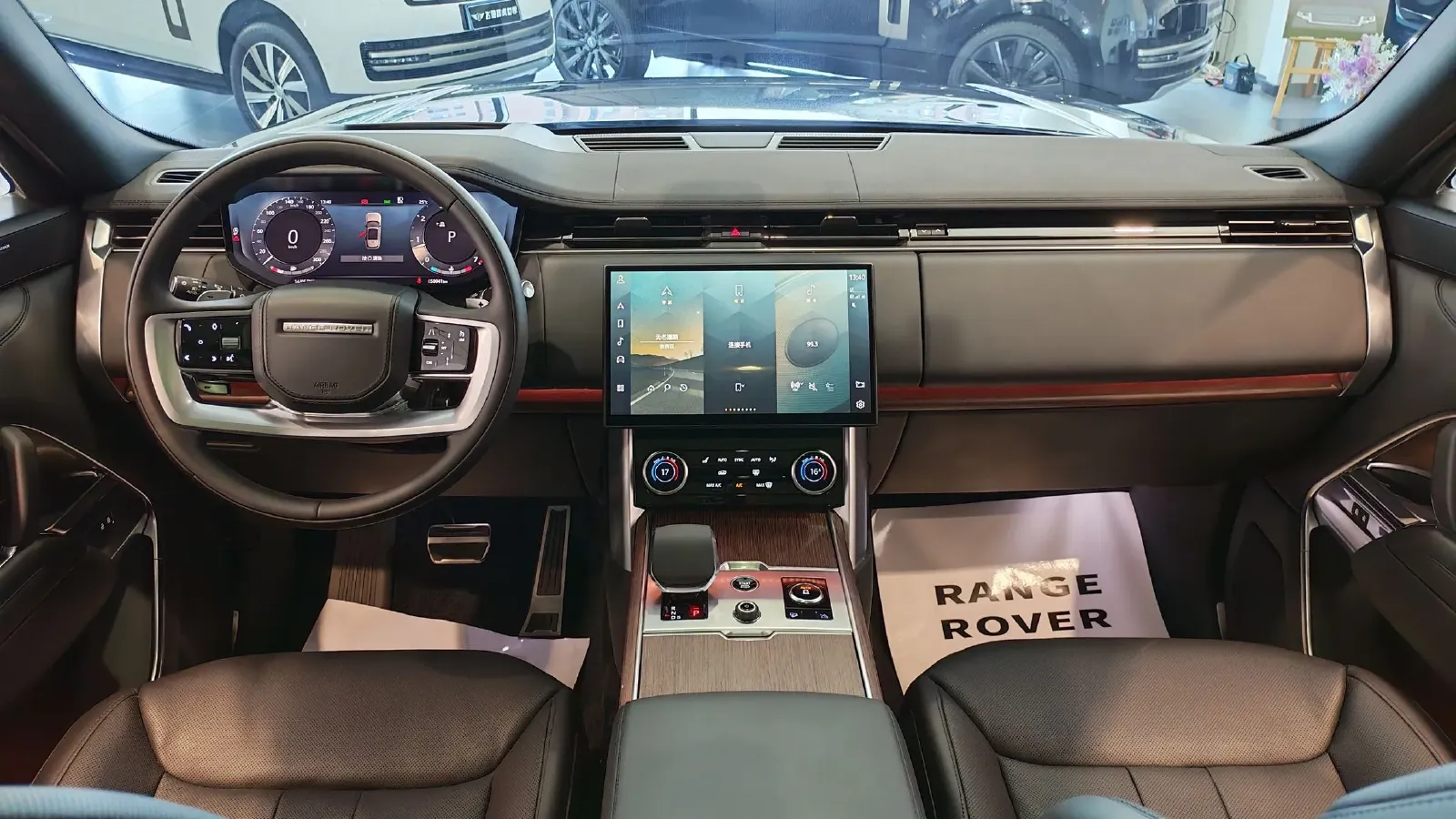 2023 Land Rover Range Rover 3.0T 400HP L6 8AT,autocango,china used car exporter,china ev exporter,chinese used car exporter,chinese used ev exporter