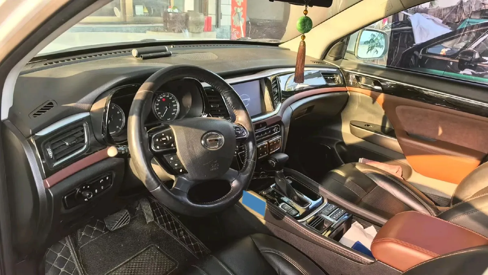 2017 GAC Trumpchi GS8 2.0T 201HP L4 6AT,autocango,china used car exporter,china ev exporter,chinese used car exporter,chinese used ev exporter