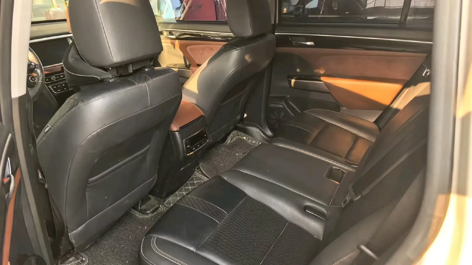 2017 GAC Trumpchi GS8 2.0T 201HP L4 6AT,autocango,china used car exporter,china ev exporter,chinese used car exporter,chinese used ev exporter