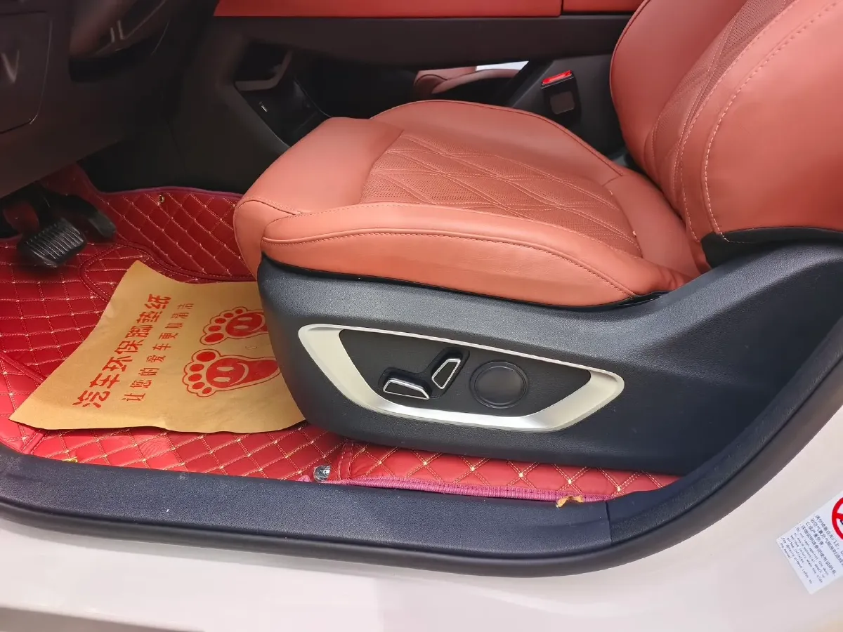 2023 ChangAn CS75 Plus 1.5T 188HP L4 8AT,autocango,china used car exporter,china ev exporter,chinese used car exporter,chinese used ev exporter