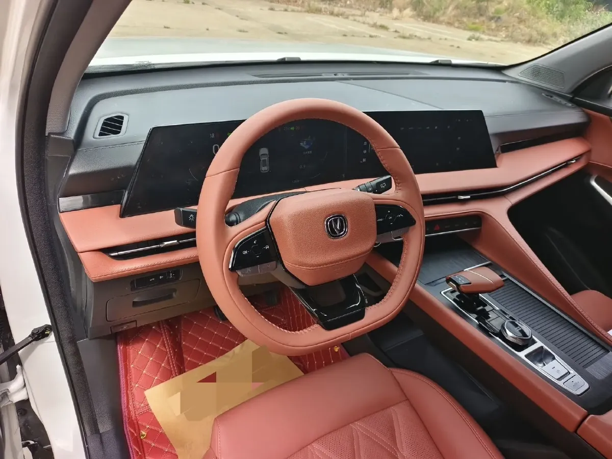 2023 ChangAn CS75 Plus 1.5T 188HP L4 8AT,autocango,china used car exporter,china ev exporter,chinese used car exporter,chinese used ev exporter