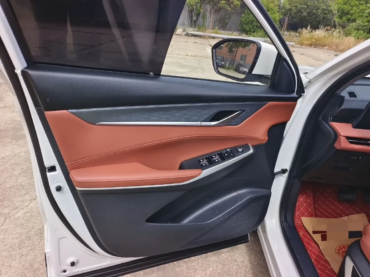 2023 ChangAn CS75 Plus 1.5T 188HP L4 8AT,autocango,china used car exporter,china ev exporter,chinese used car exporter,chinese used ev exporter