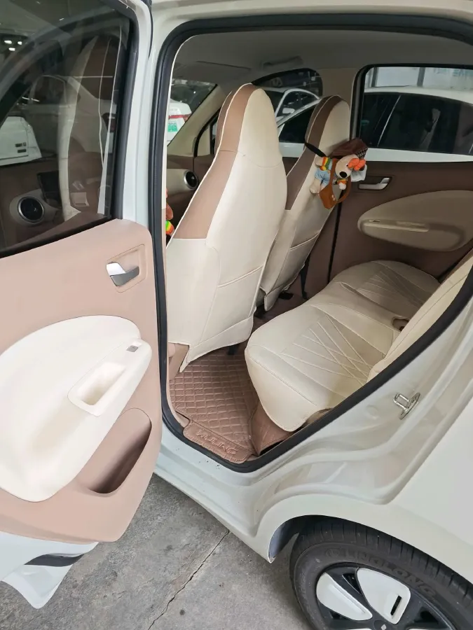 2025 WuLing HongGuang MINI EV BEV 16.2KWH,autocango,china used car exporter,china ev exporter,chinese used car exporter,chinese used ev exporter
