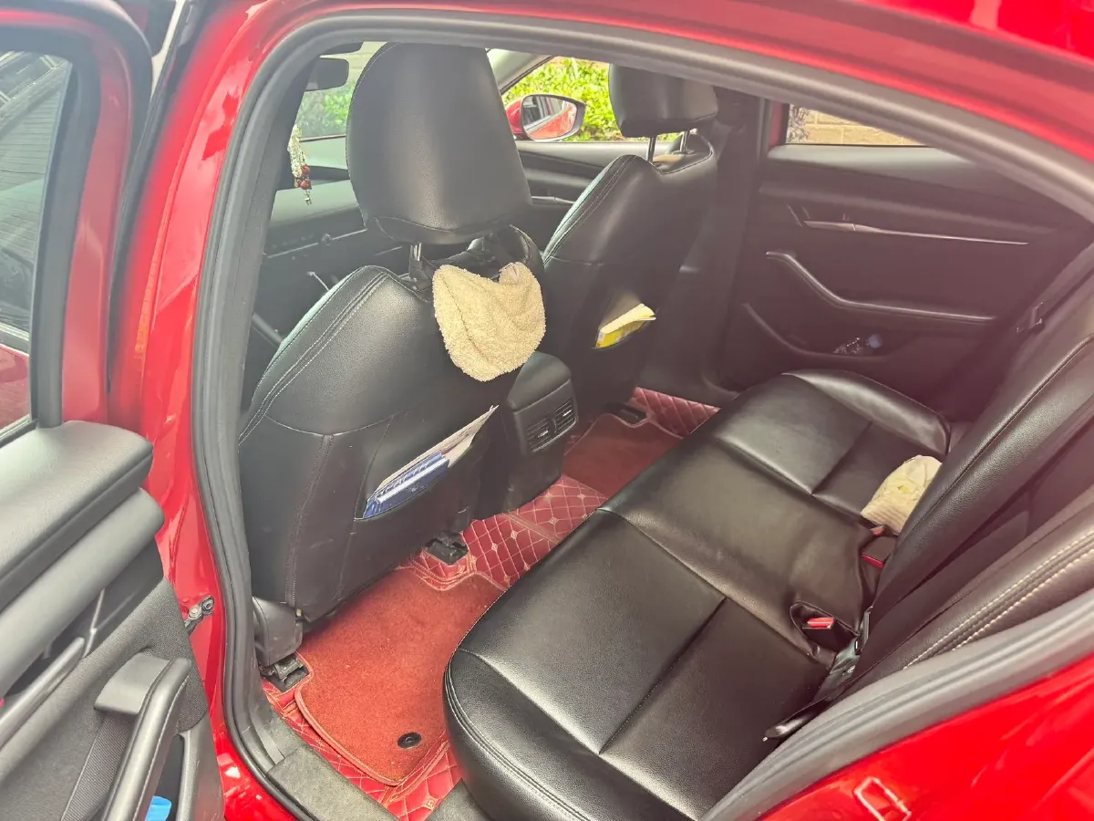 2021 Mazda 3 Axela 1.5L 117HP L4 6AT,autocango,china used car exporter,china ev exporter,chinese used car exporter,chinese used ev exporter