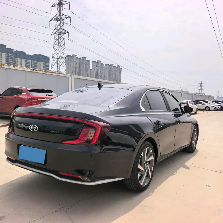 2021 Hyundai Mistra 1.8L 143HP L4 CVT,autocango,china used car exporter,china ev exporter,chinese used car exporter,chinese used ev exporter