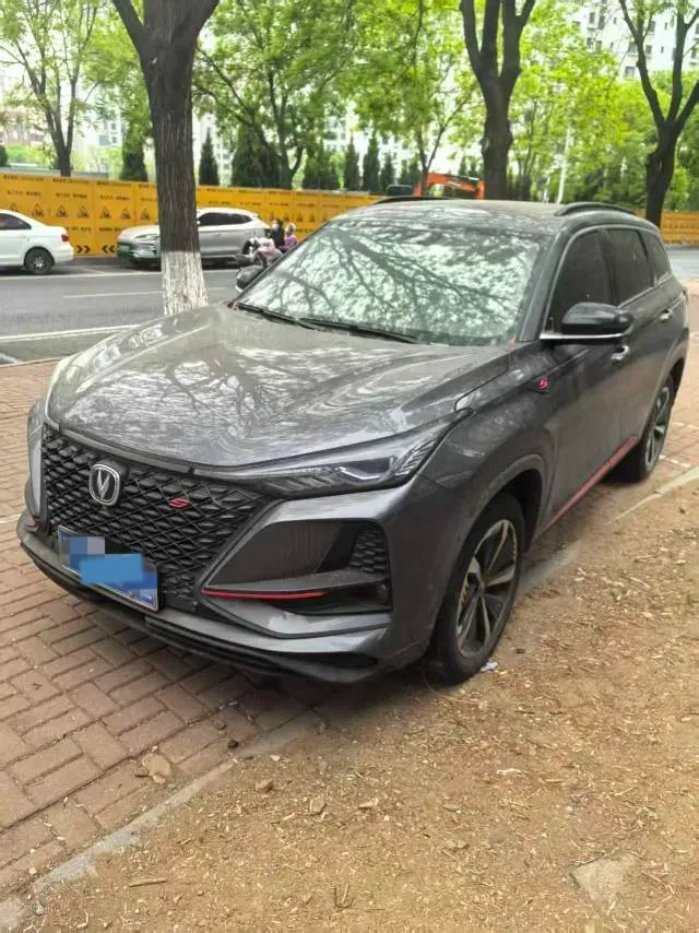 2020 ChangAn CS75 Plus 2.0T 233HP L4 8AT,autocango,china used car exporter,china ev exporter,chinese used car exporter,chinese used ev exporter