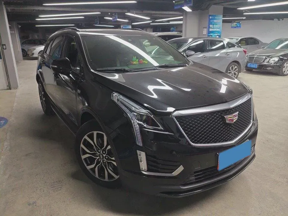 2022 Cadillac XT5 2.0T 237HP L4 9AT,autocango,china used car exporter,china ev exporter,chinese used car exporter,chinese used ev exporter
