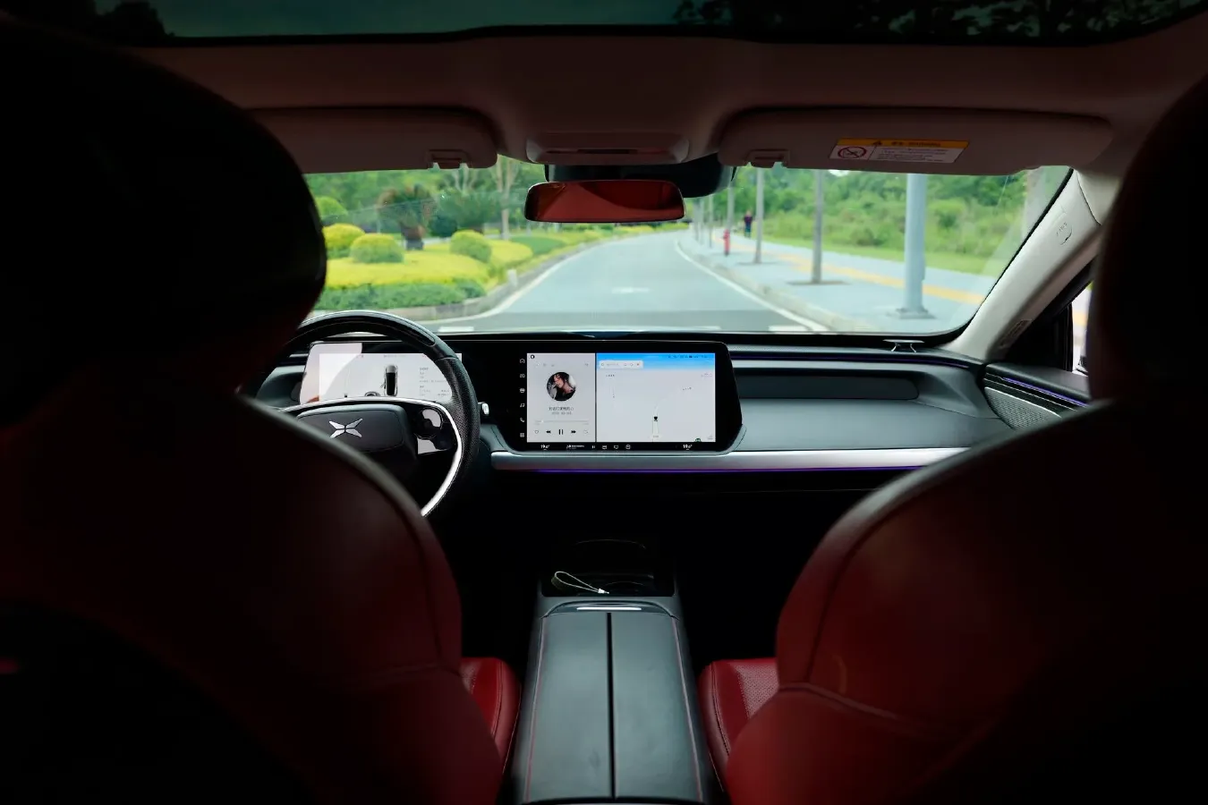 2022 Xpeng P7 BEV 60.2KWH,autocango,china used car exporter,china ev exporter,chinese used car exporter,chinese used ev exporter