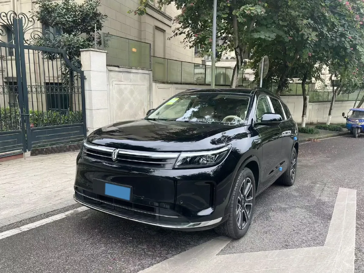 2024 AITO AITO M7 1.5T 152HP L4 REEV 38.5KWH,autocango,china used car exporter,china ev exporter,chinese used car exporter,chinese used ev exporter