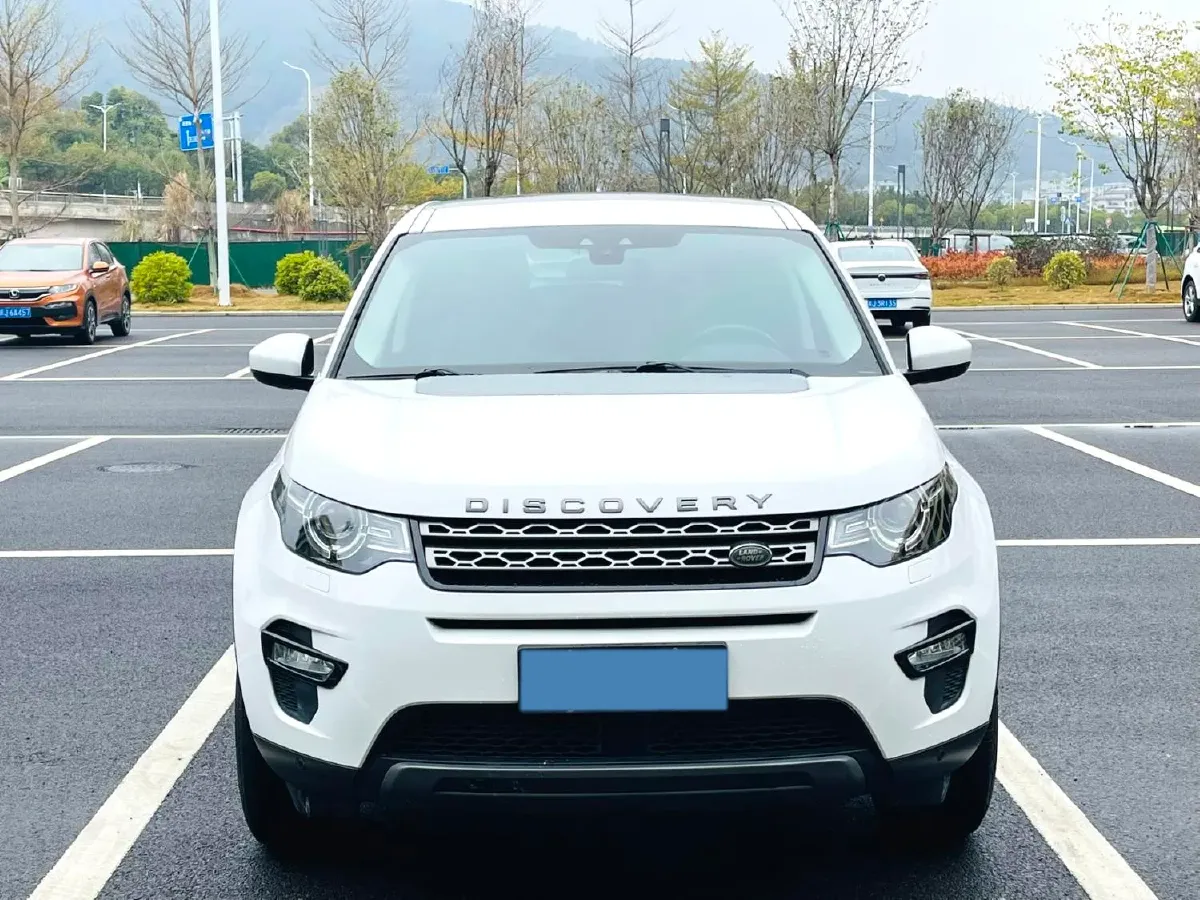 2019 Land Rover Discovery Sport 2.0T 241HP L4 9AT,autocango,china used car exporter,china ev exporter,chinese used car exporter,chinese used ev exporter