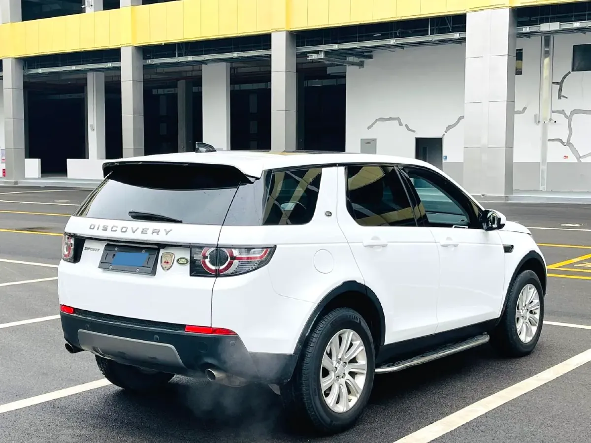 2019 Land Rover Discovery Sport 2.0T 241HP L4 9AT,autocango,china used car exporter,china ev exporter,chinese used car exporter,chinese used ev exporter