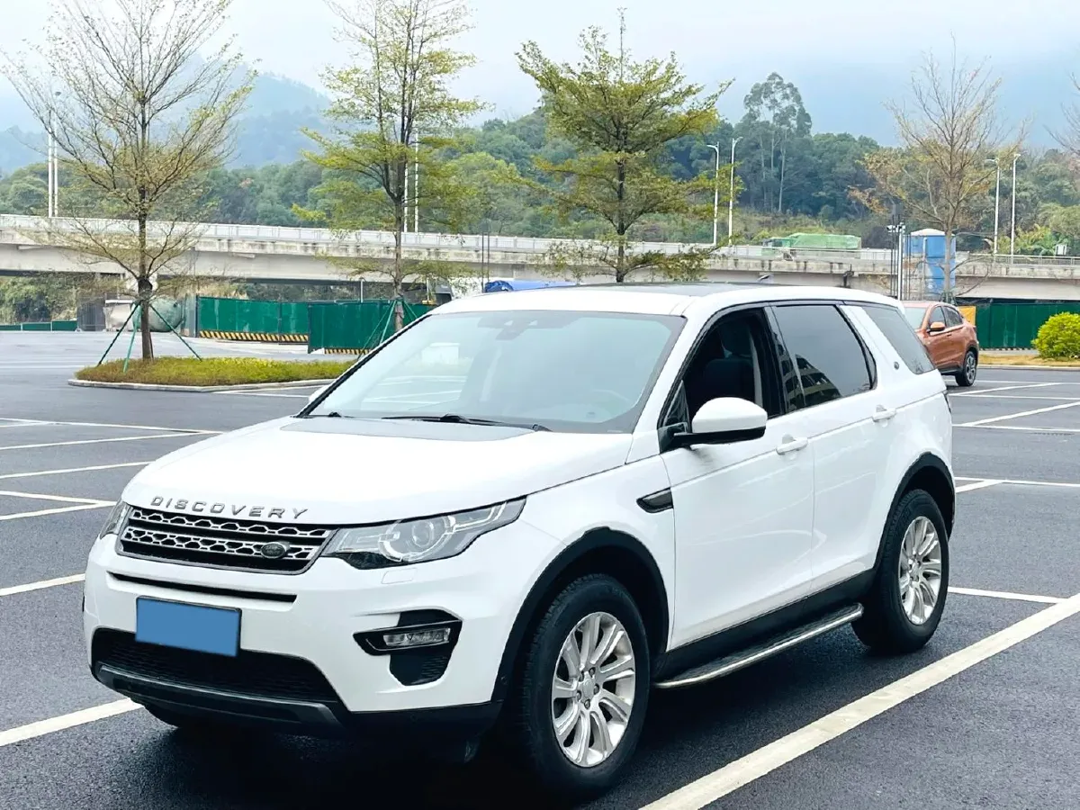 2019 Land Rover Discovery Sport 2.0T 241HP L4 9AT,autocango,china used car exporter,china ev exporter,chinese used car exporter,chinese used ev exporter