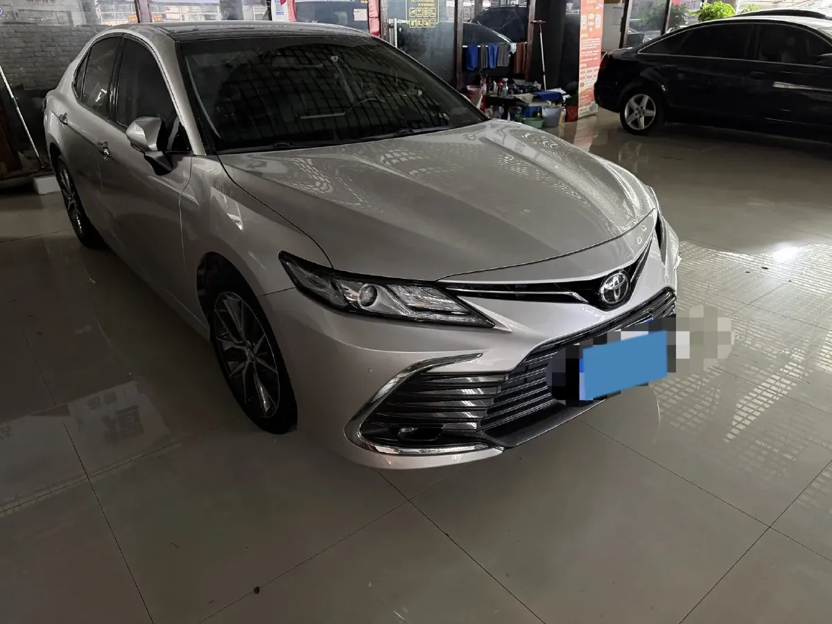 2021 Toyota Camry 2.5L 209HP L4 8AT,autocango,china used car exporter,china ev exporter,chinese used car exporter,chinese used ev exporter