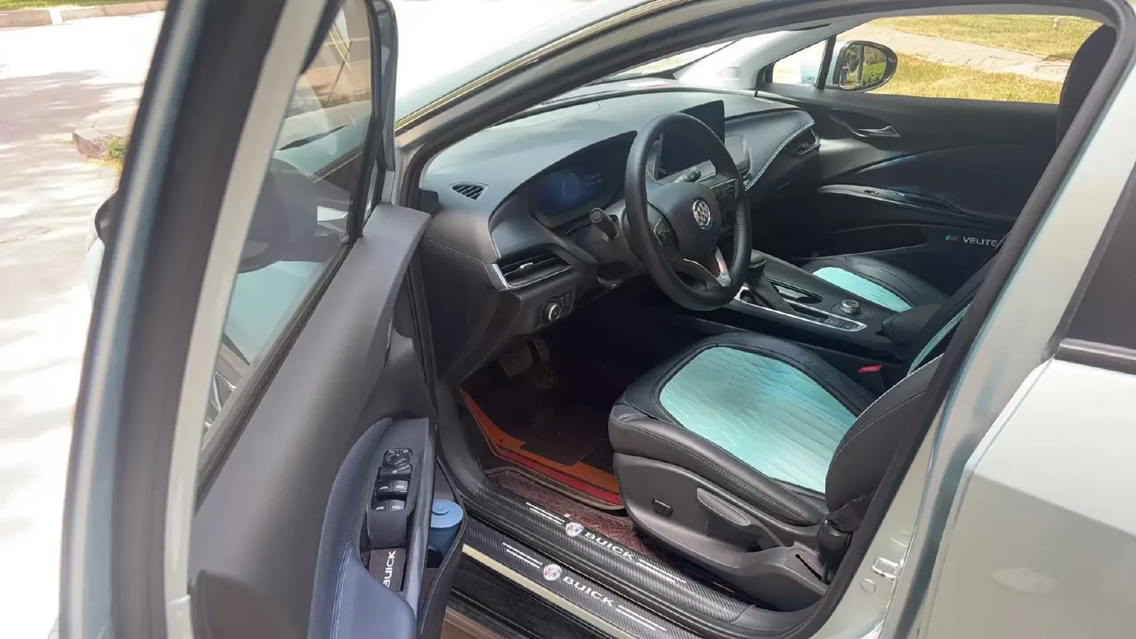 2005 Buick Regal 2.5L 152HP V6 4AT,autocango,china used car exporter,china ev exporter,chinese used car exporter,chinese used ev exporter